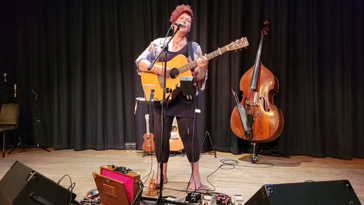 Miranda Sykes at the Quay Folk Club Jun 2023