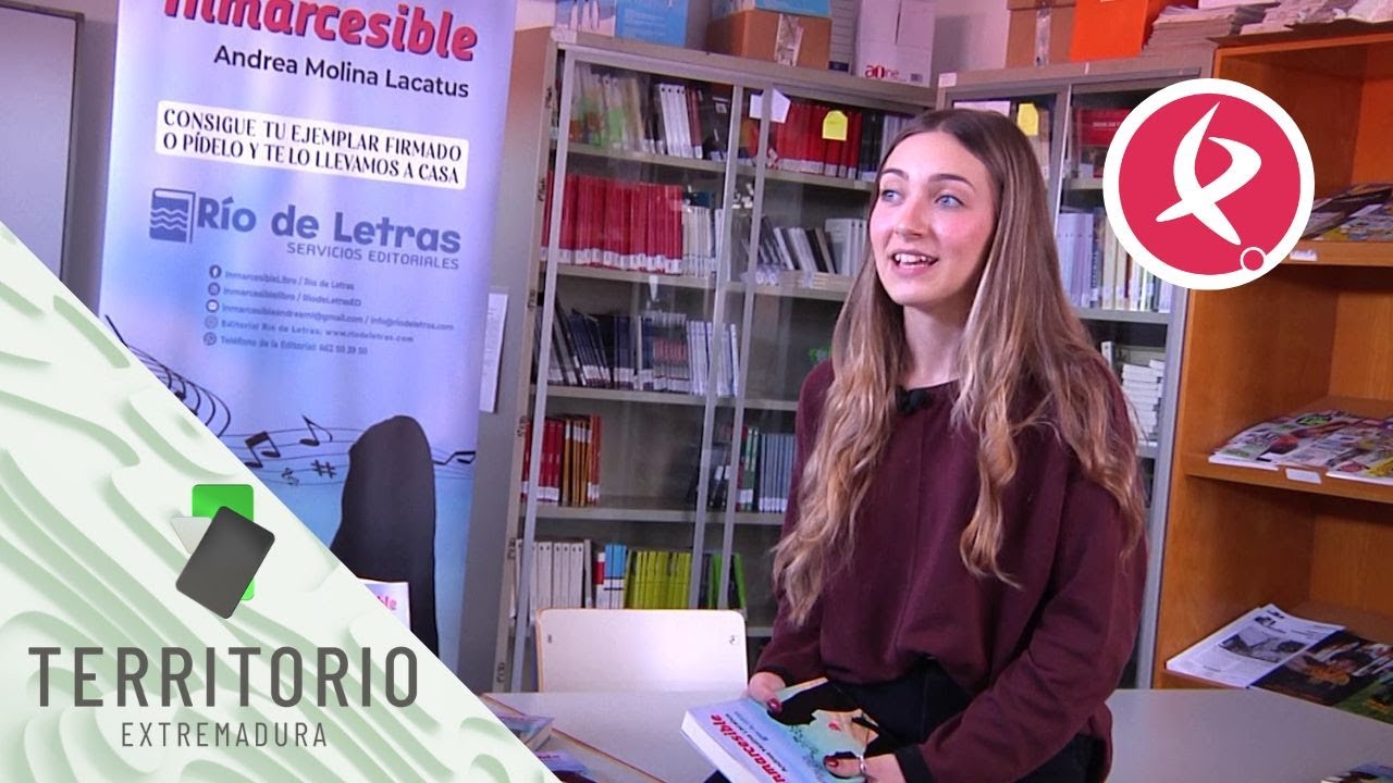 Esta j&oacute;ven barcarrote&ntilde;a ha publicado su primera novela con tan solo 14 a&ntilde;os | Territorio Extremadura