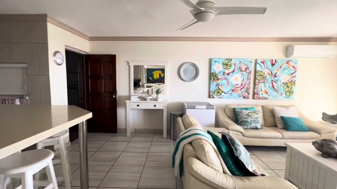 Beachfront 3 bedroom apartment in Uvongo