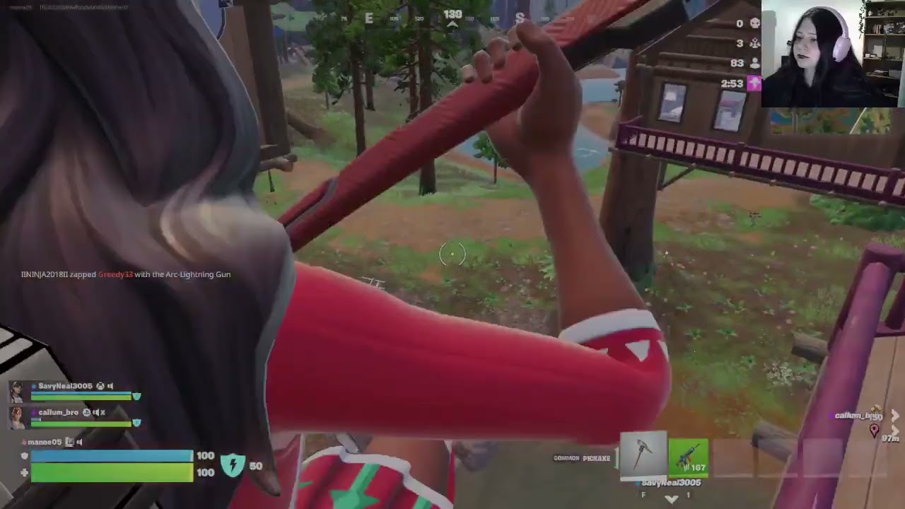 FINALLY getting a win on fortnite( no thanks to me)