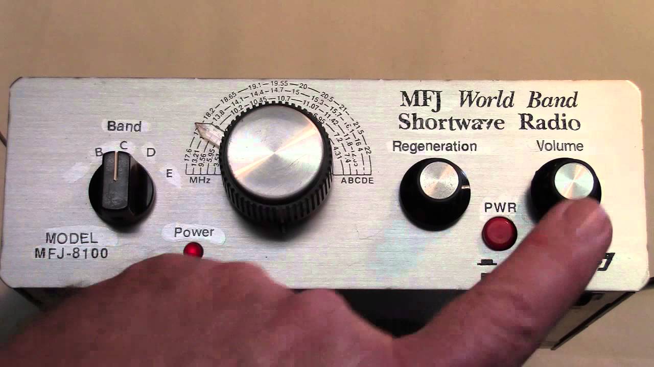 MFJ-8100 Regenerative Shortwave Receiver