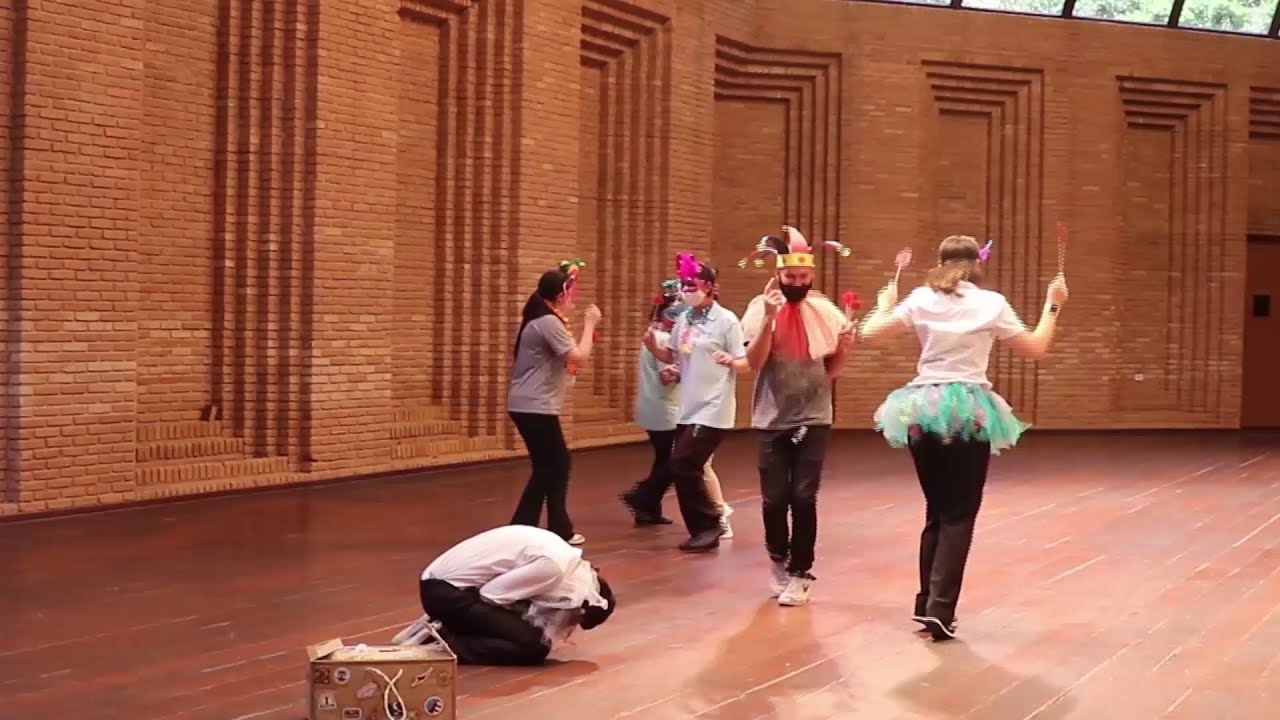 Família Legal - Contação de História: Pierrot, Colombina e Arlequim