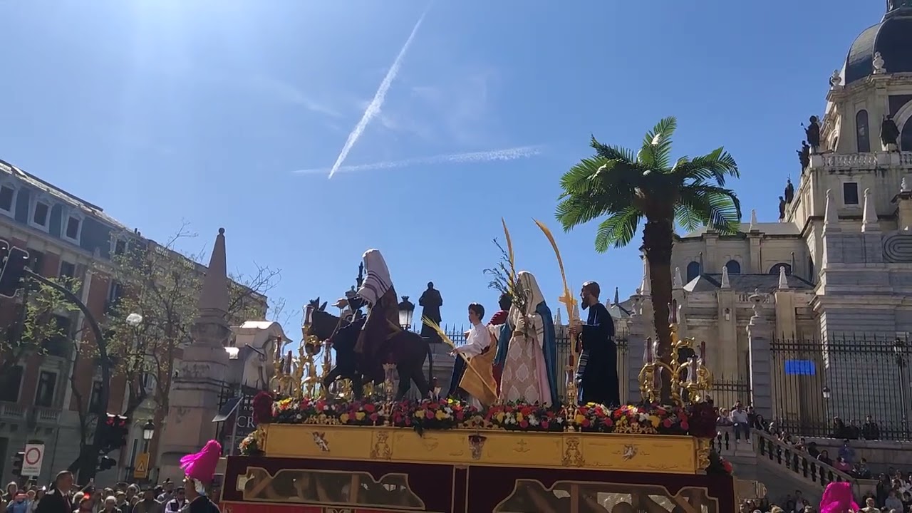 Borriquita de Madrid (Domingo de Ramos) (catedral Almudena)