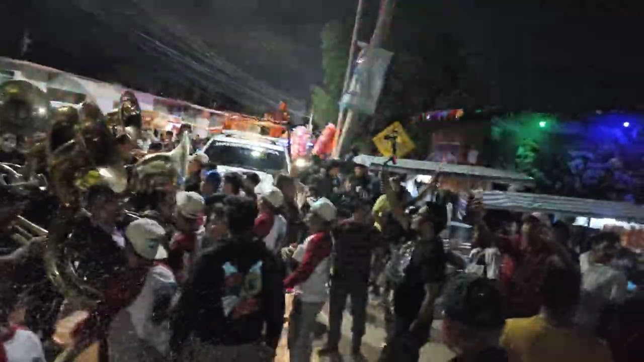 Casi se arma el encuentro Banda Aires del Pacífico🔥 VS Reyna de Huajuapan ft Banda del rey 😎‼️