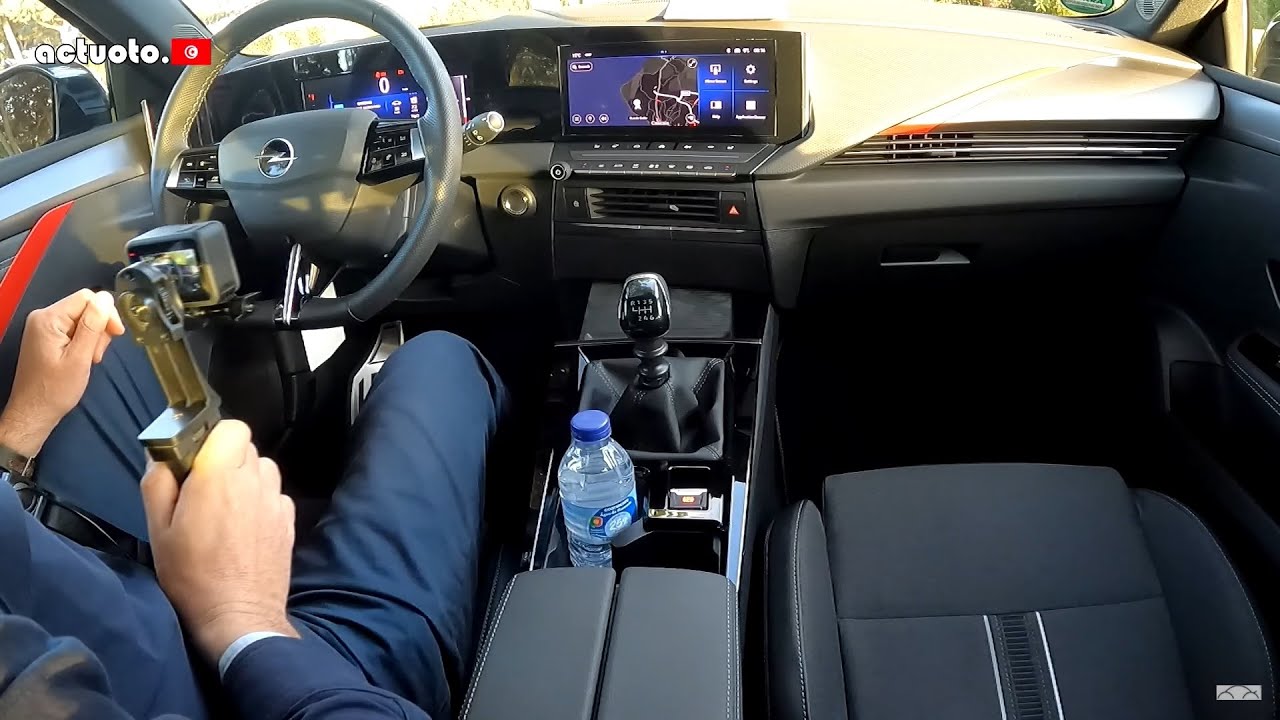 Actuoto: OPEL Astra, de nouveau challenger. Intérieur (2/3) اوبال استرا 2022