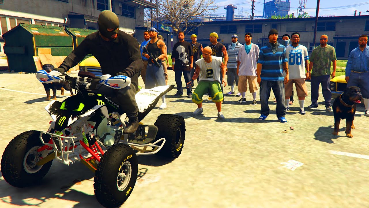Je Vole un QUAD 450YZ dans LE QUARTIER LE PLUS CHAUD DE GTA 5 !