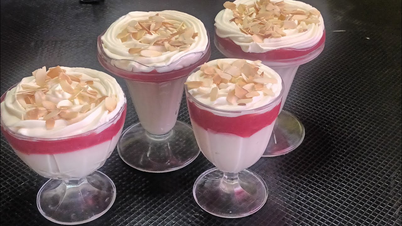 PANNA COTTA aux fraises fraîches 🍓SANS GÉLATINE 🌙 