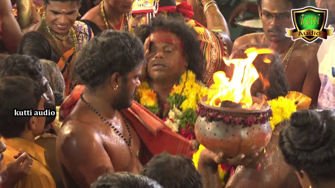 மிரளவைக்கும் தீப்பந்தத்துடன் ஆடிவரும் உவரி சுடலைமாடசாமி-Sudalaimadasamy New Videos