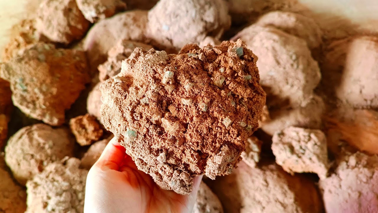 👉New Best Combination b/w Damp +Dry,,, Soft + Little Hard Stoney Red🔴Dirt Chunks Slabs Dry Crumbling