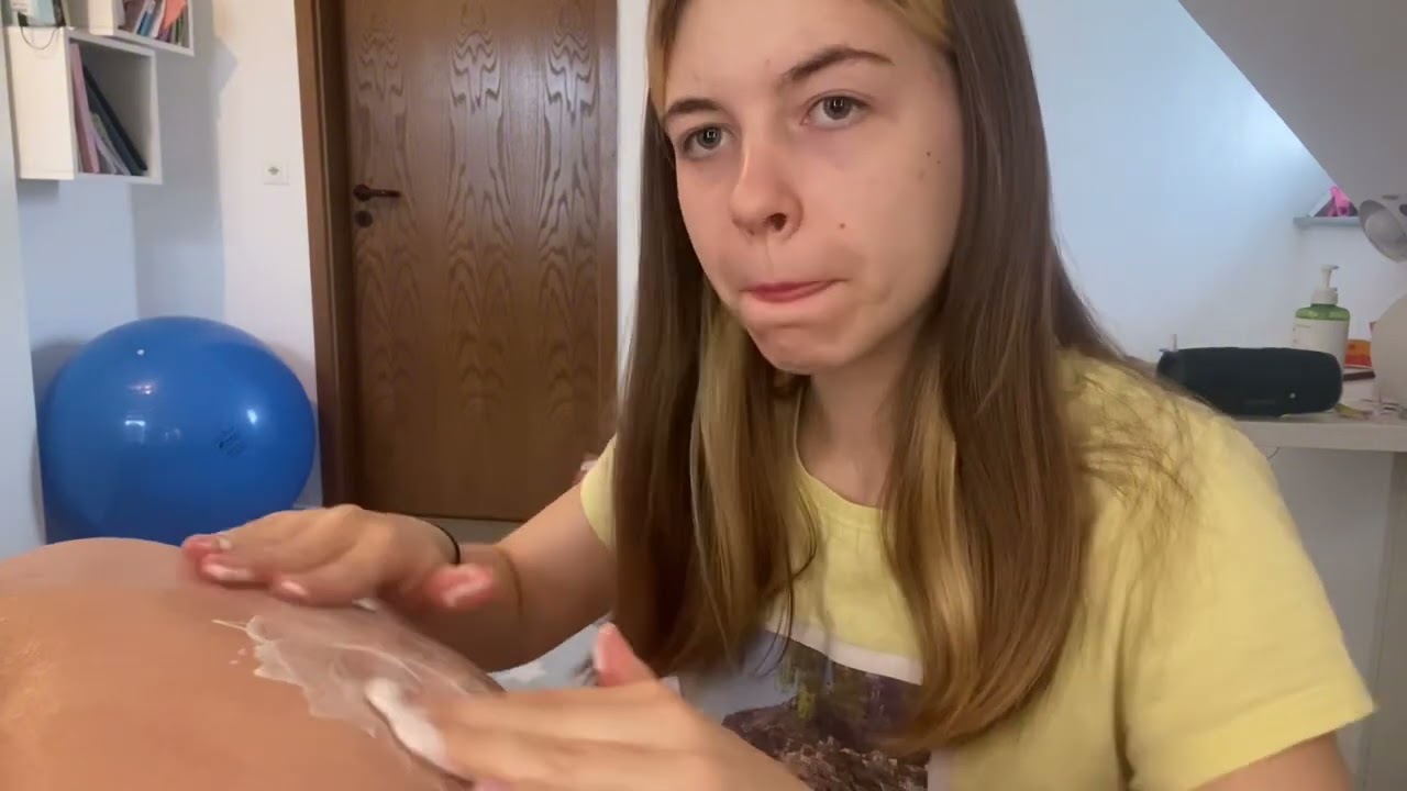 Асмр💋массаж спины с кремом на модели👻100% мурашки😘