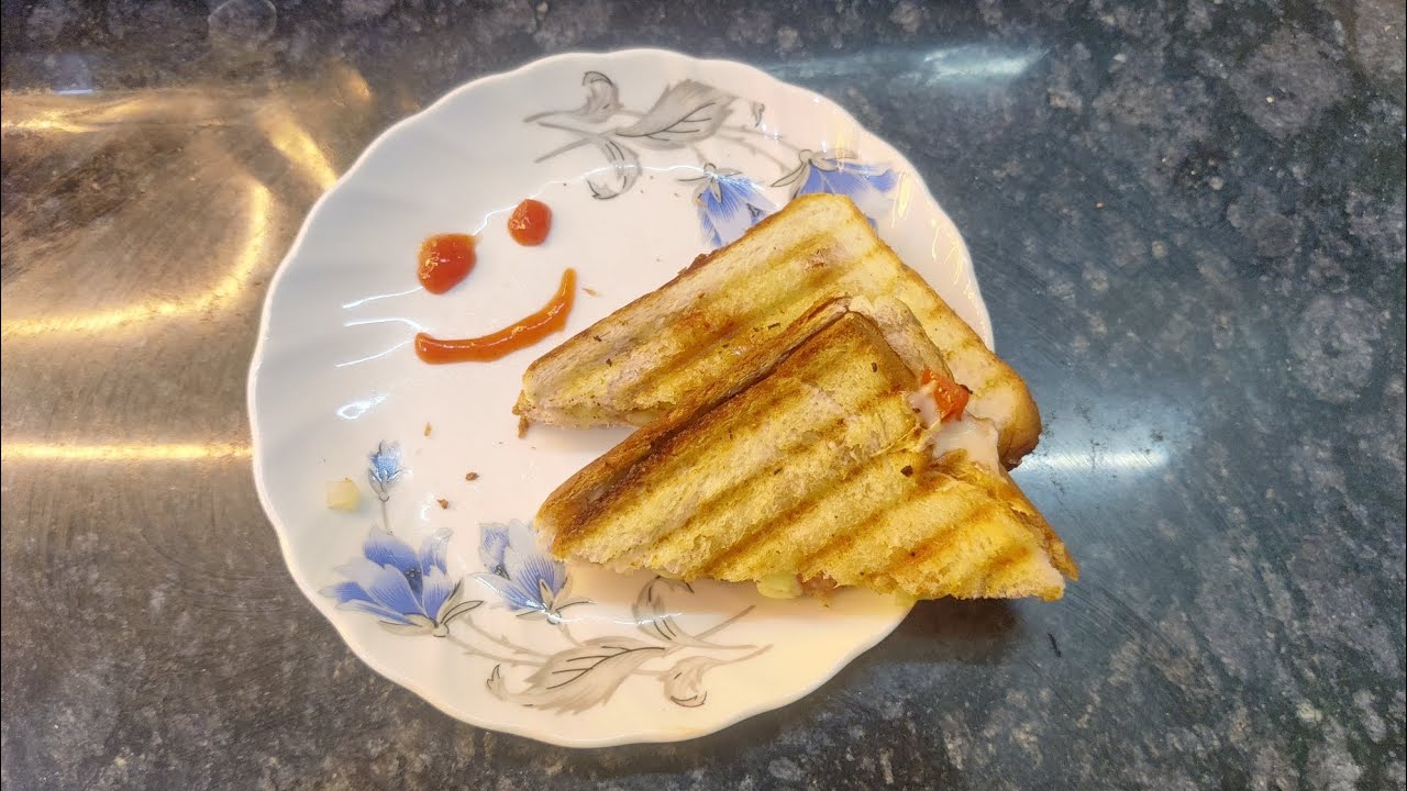 Chicken sandwich 🥪🥪 #teatimesnacks must try easy and quick 🤤