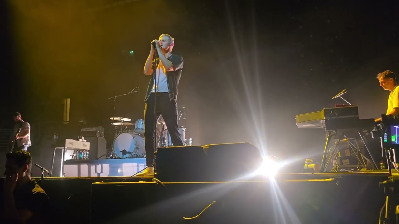 Keane - We Might as Well Be Strangers (Chile 2024)