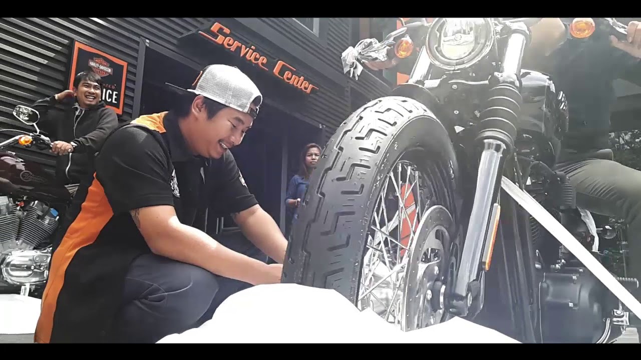 AAS Harley-Davidson : Unbox STREET BOB 2019