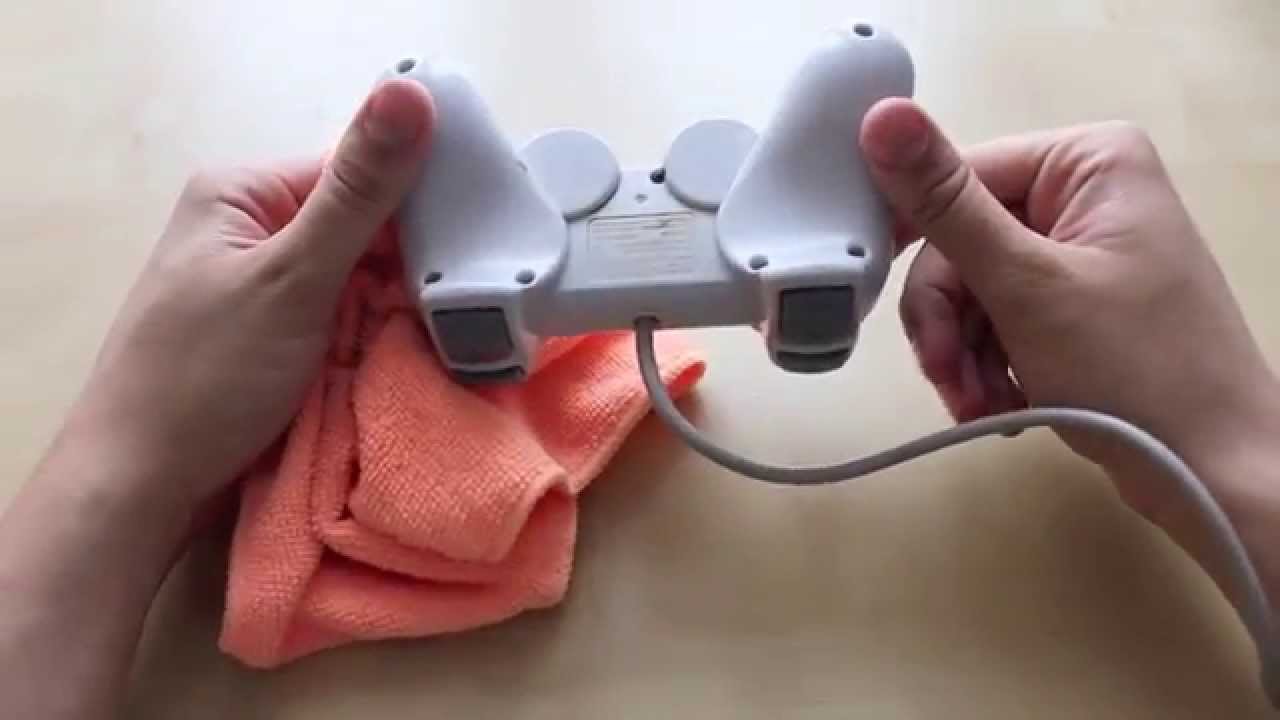 Italian ASMR - Cleaning stuff and writing sounds