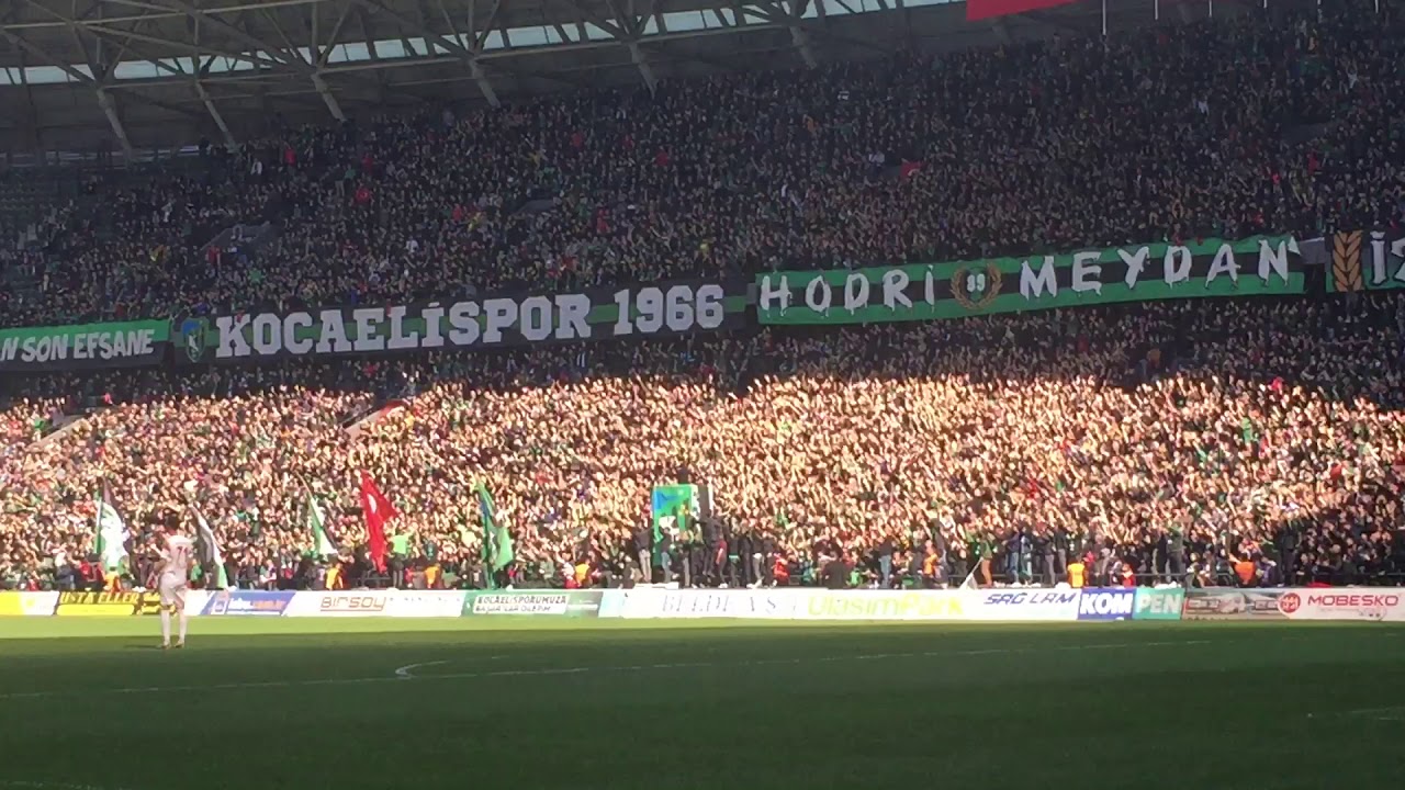 Kocaelispor&Karşıyaka..Körfezim Bak İşte ve Ardından Gelen İlk Golümüz..💚🖤