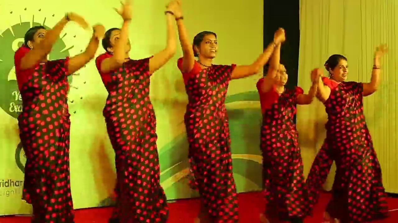 Ellarum chollanu Best group dance Malayalam