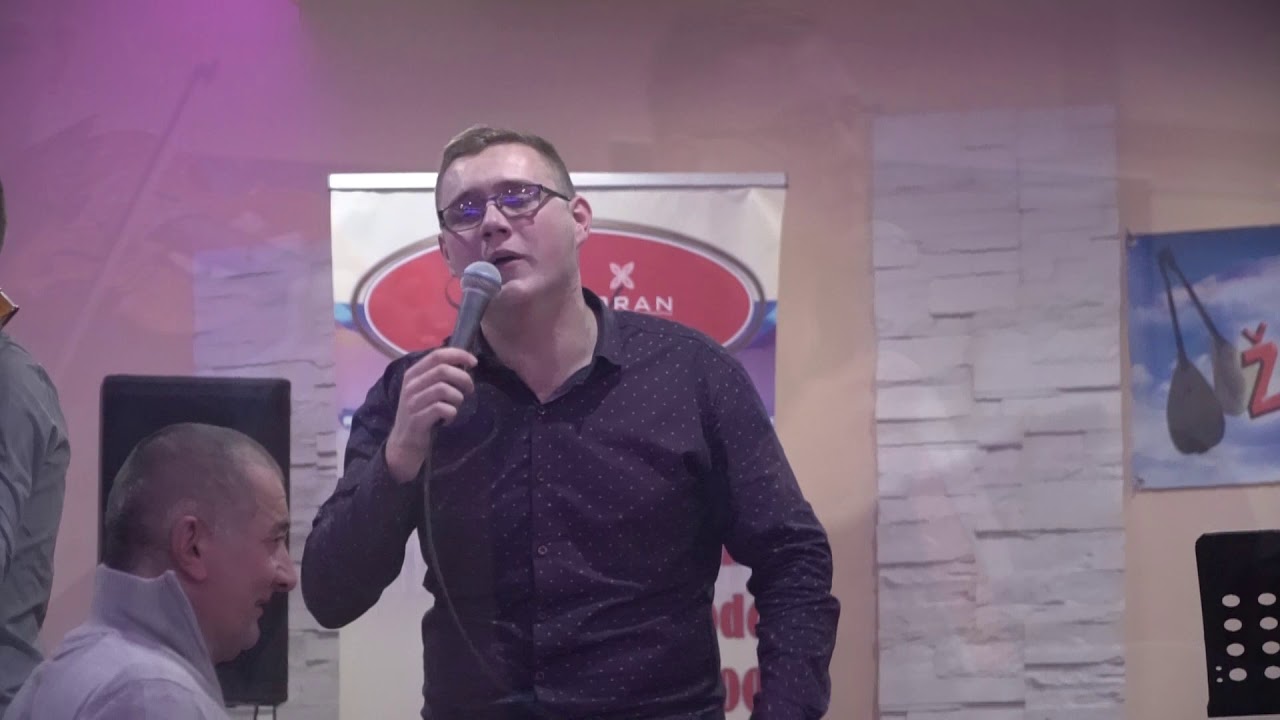 Kiki i Matej -  Škorpija crna
