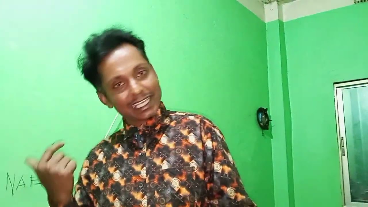 সিলিং ফ্যান মেনটেনেন্স করতেছি 