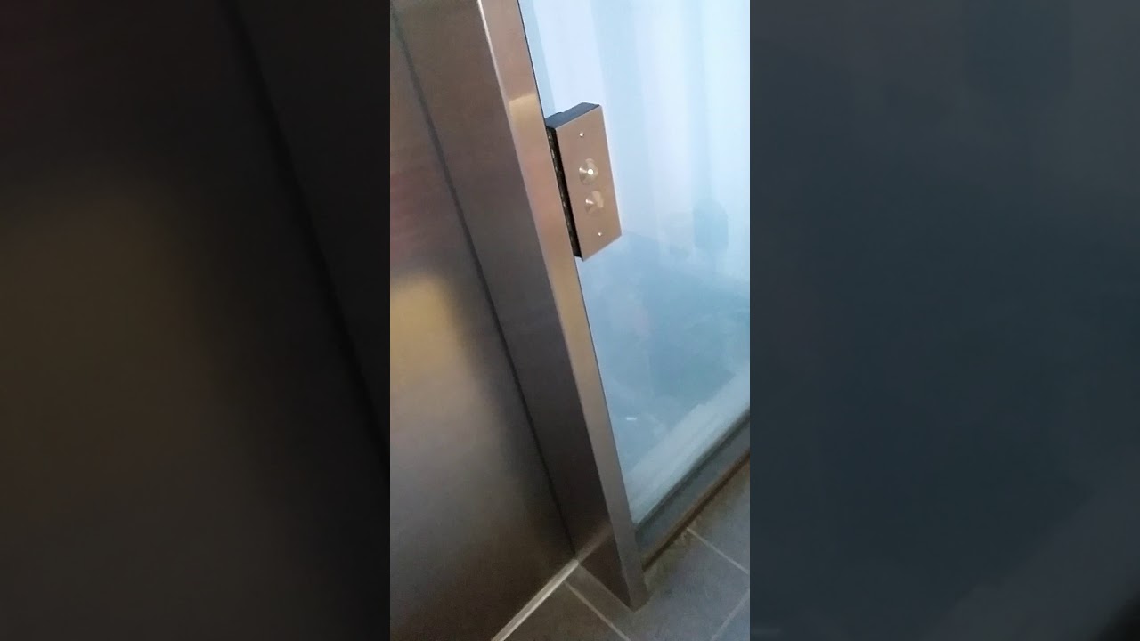 Unknown scenic elevator in Lassonde Mining Building
