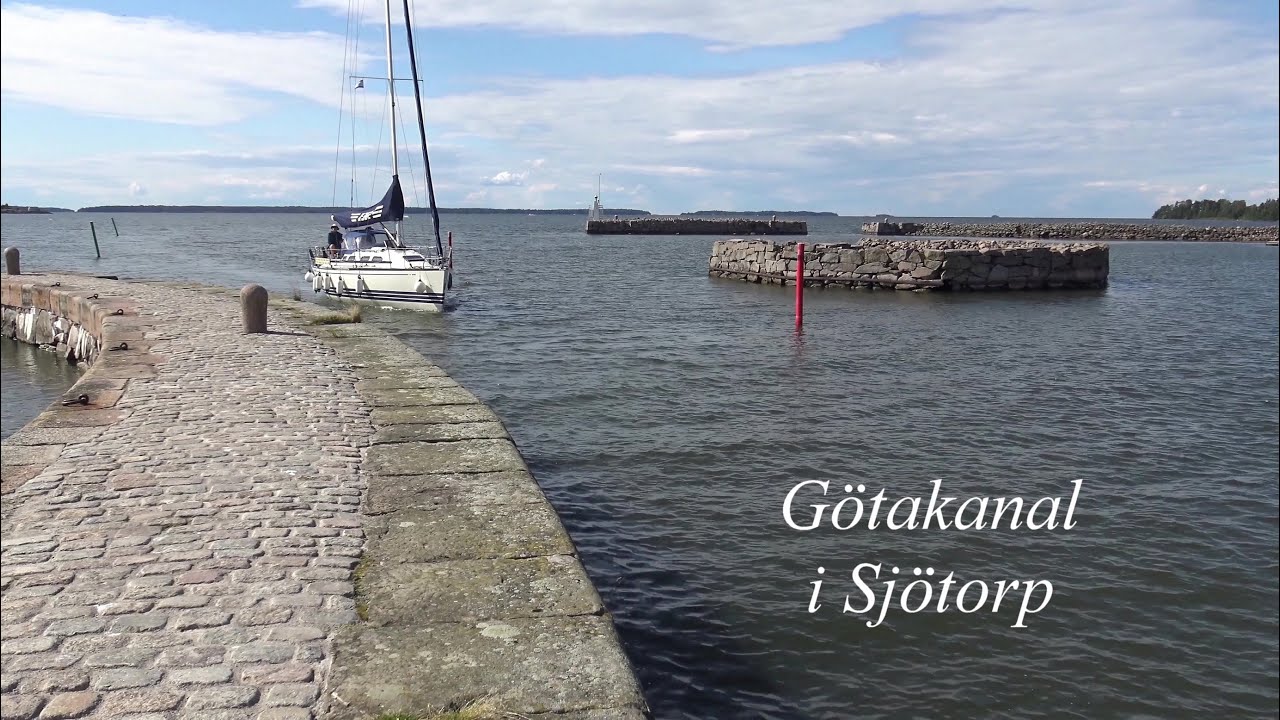 Göta Kanal i Sjötorp.