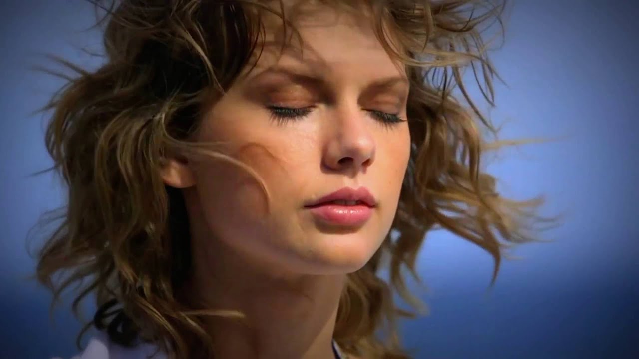 How deep is your love - Taylor Swift (Music video)
