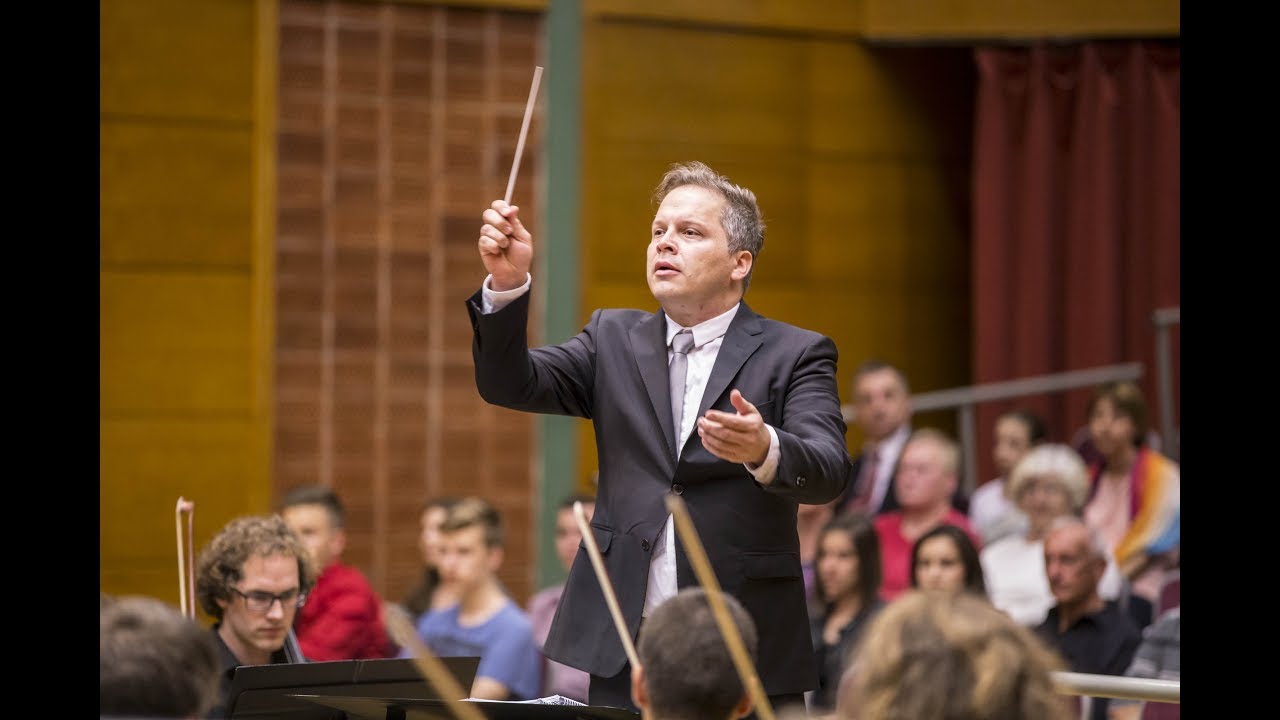 Beethoven Symphony No.6 (Pastoral) in F Op.68; Simon Perčič (conductor) Zuglo Philharmonia