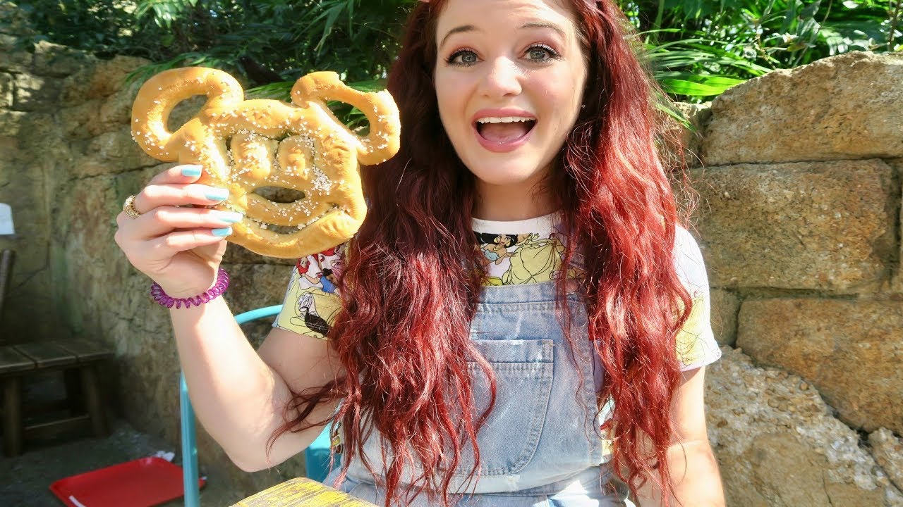 WALT DISNEY WORLD. BEST DAY EVER | VLOG #3
