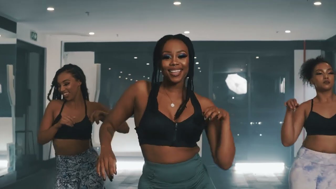 MOÇA LOUCA - Yudi Fox / Bontle Modiselle Choreography / Bontle Modiselle Dance Studio