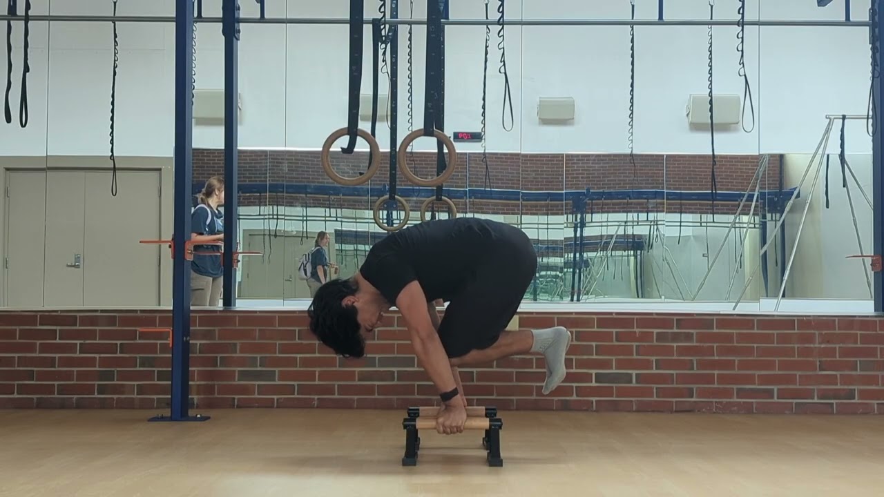 11 Slow Tuck Planche Raises 