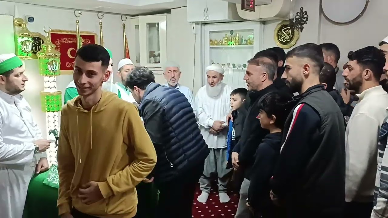 Karadut dergahı Miraç kandili sakalı şerif kutsal emanetler #kandilgecesi #cuma #dergah 
