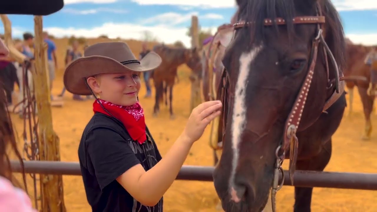 Monument Valley Horseback Riding Tour