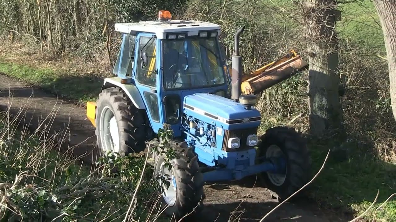 FORD 7810 III AND BOMFORD B48XLE HEDGECUTTER