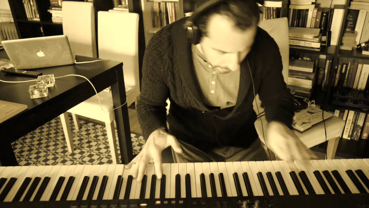 School (supertramp cover) Marco Figueiredo - Piano