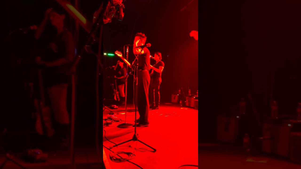 a tear for rosie & darling i need time but dont really know why - The Buttertones LIVE