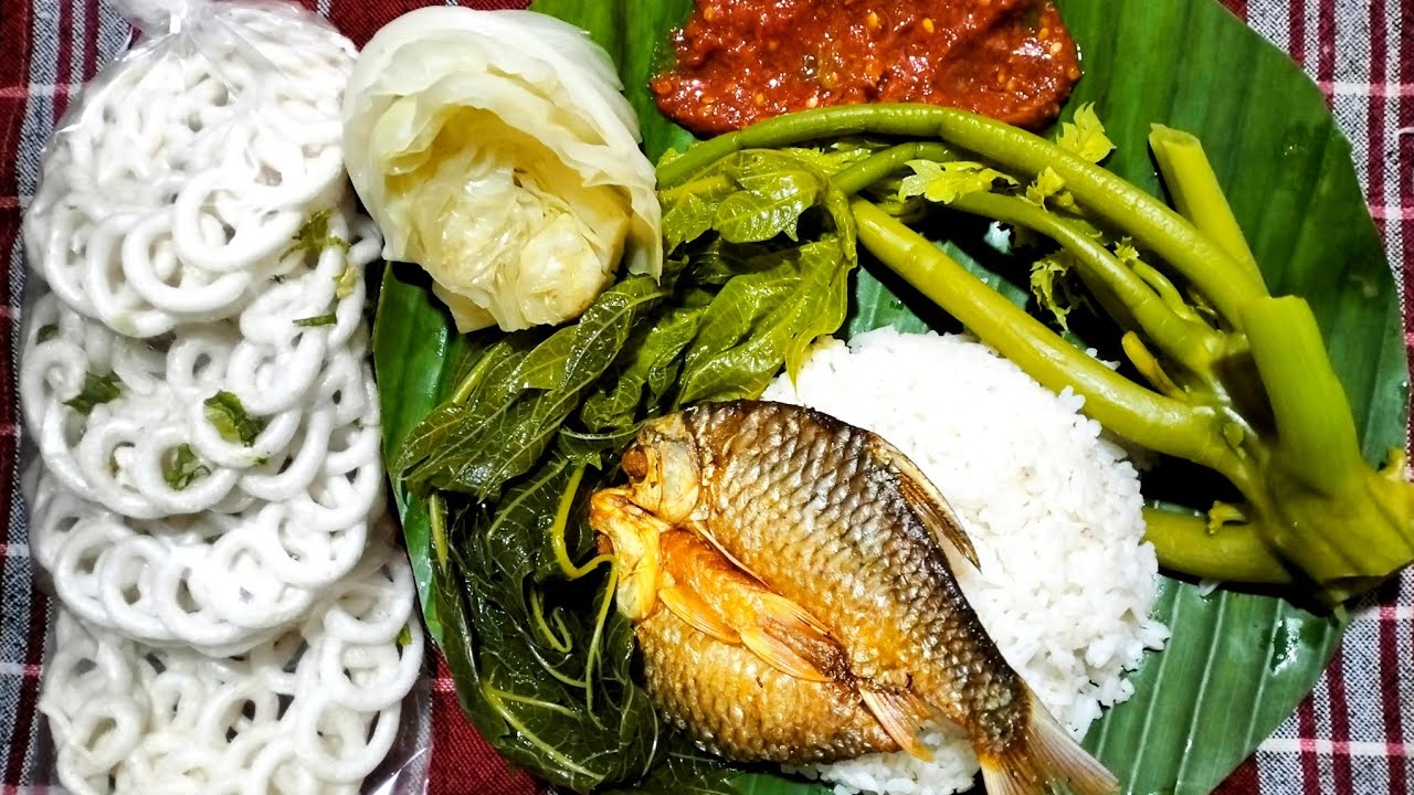 MUKBANG REBUSAN BATANG DAUN PEPAYA, KOL, IKAN ASIN SAMBEL TERASI.