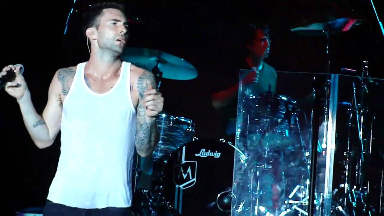 Maroon 5 - Secret & What's Love Got To Do With It