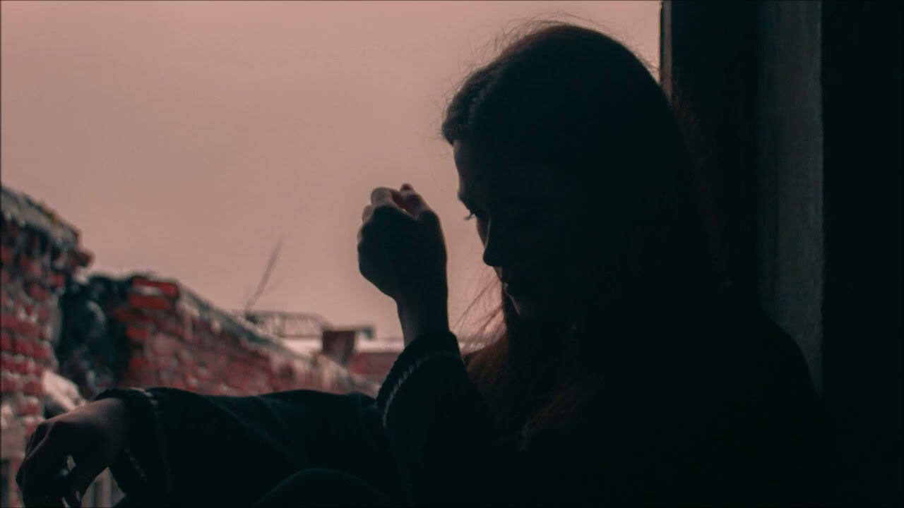Seanine - Neverbealone
