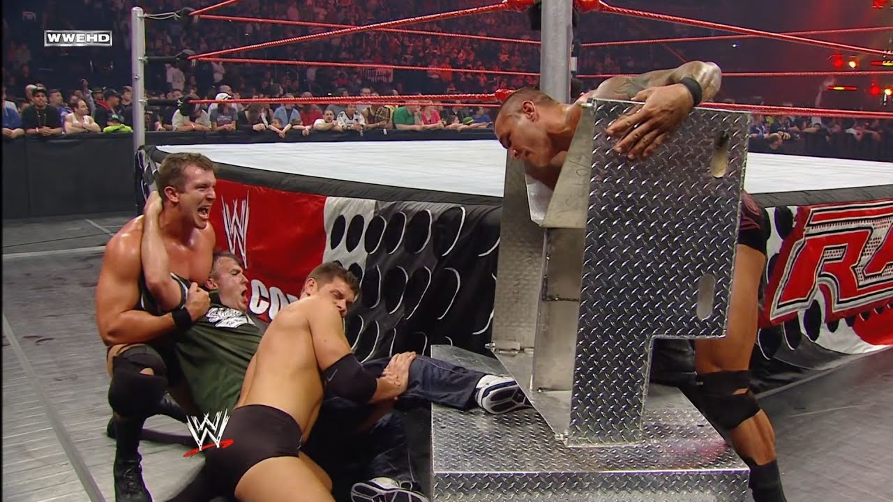 Shane McMahon vs Randy Orton, Cody Rhodes & Ted Dibiase &mdash; Handicap Match: Raw May 4, 2009 HD (2/2)