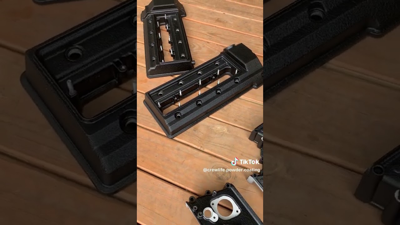 BMW E38 Timing cover and Valve covers in Wrinkle Black