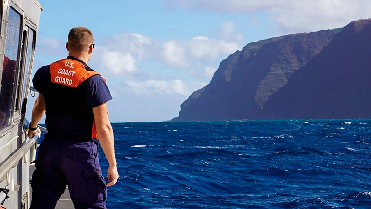 6 remains recovered from Kauai tour helicopter crash; 1 still missing