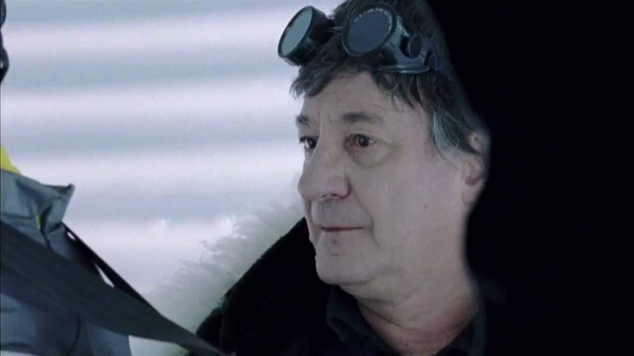 TWO POINT FIVE BILLION TRAILER - PLEASE VIEW IN HIGH QUALITY. CLICK BELOW THE PLAYER WINDOW