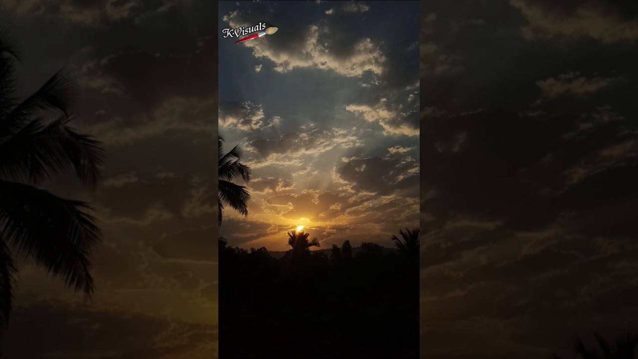 Rising sun in Khotle village, Kasal Sindhudurg #konkan #risingsun #kvisualsart #photography