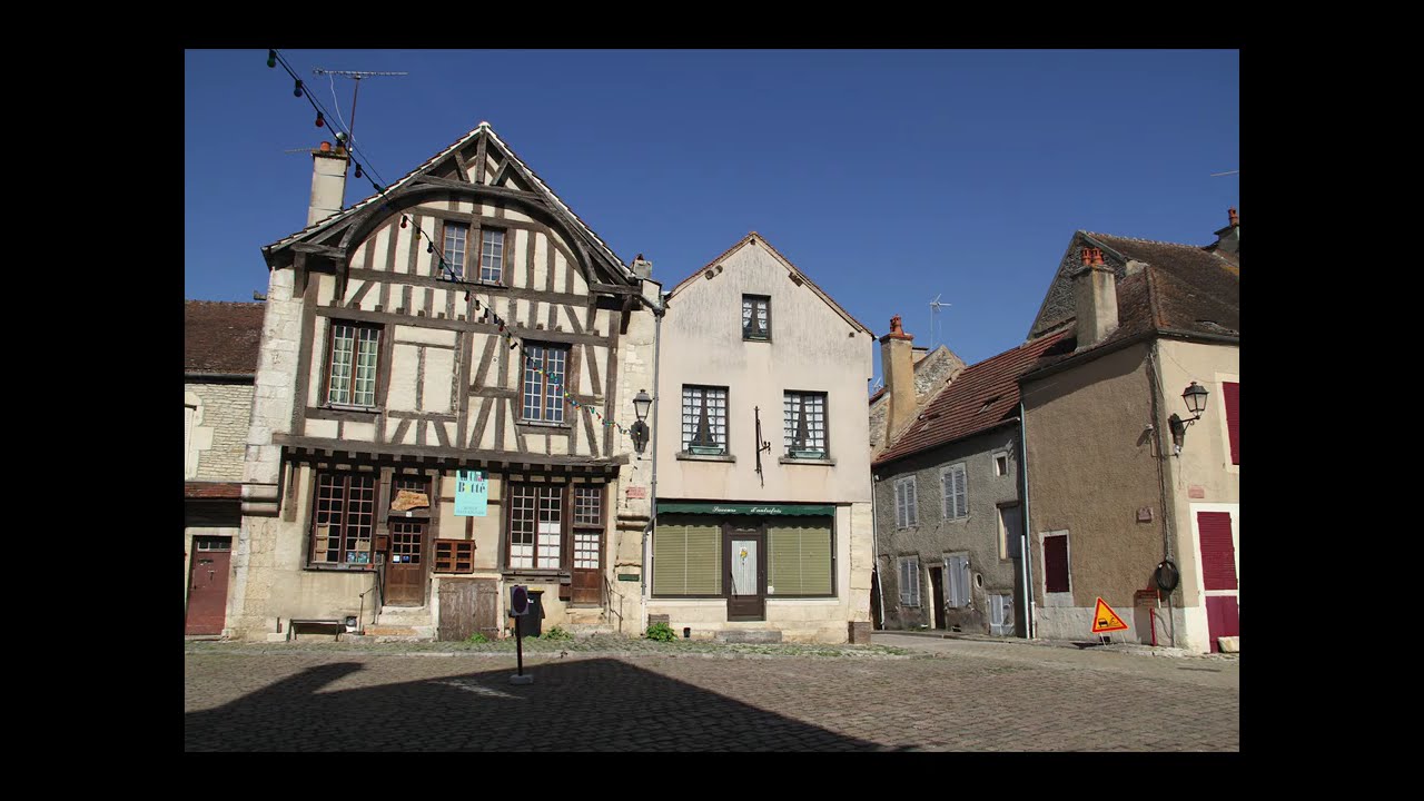 Escapade à Noyers sur Serein en Septembre 2023 en Fourgon Aménagé
