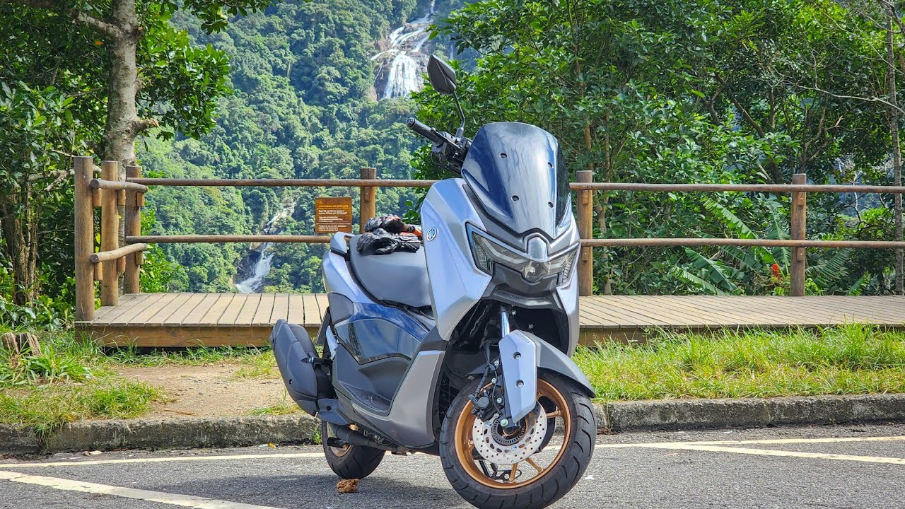 SCOOTER NMAX CONNECTED 2025 NAS CURVAS DA MOGI BERTIOGA [4K]
