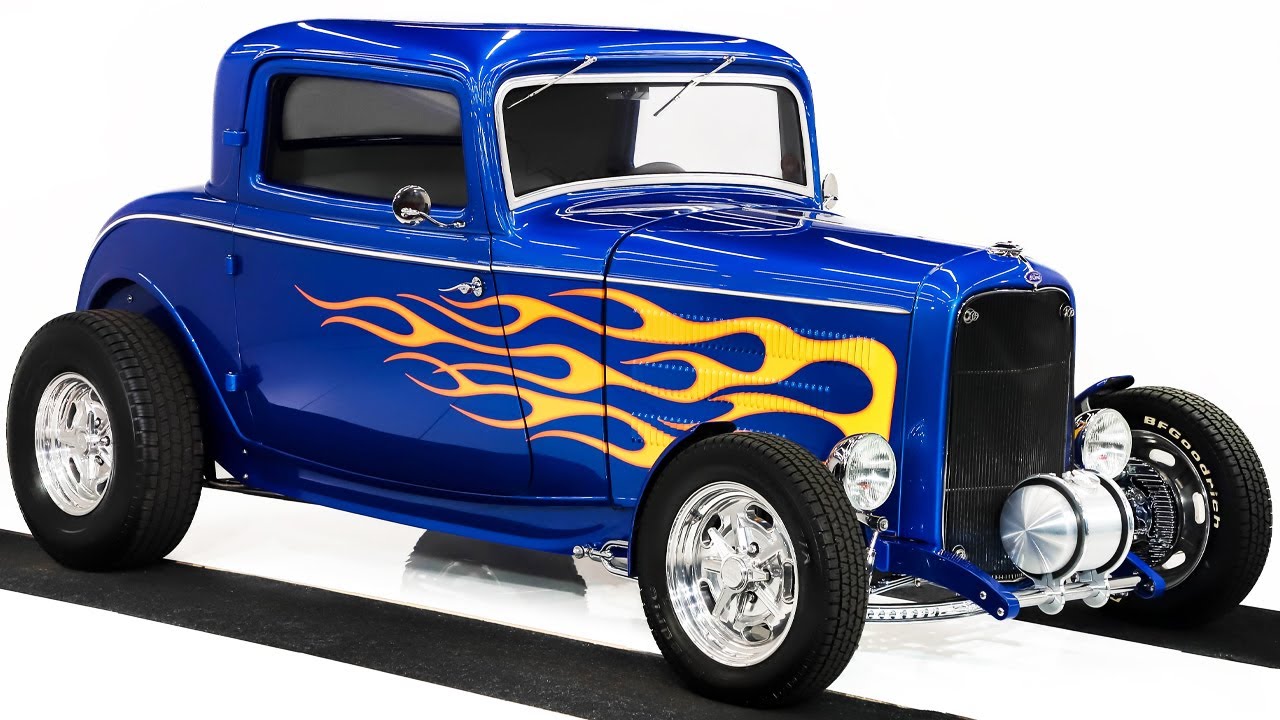 1932 Ford Custom Hot Rod for sale at Volo Auto Museum (V21990)