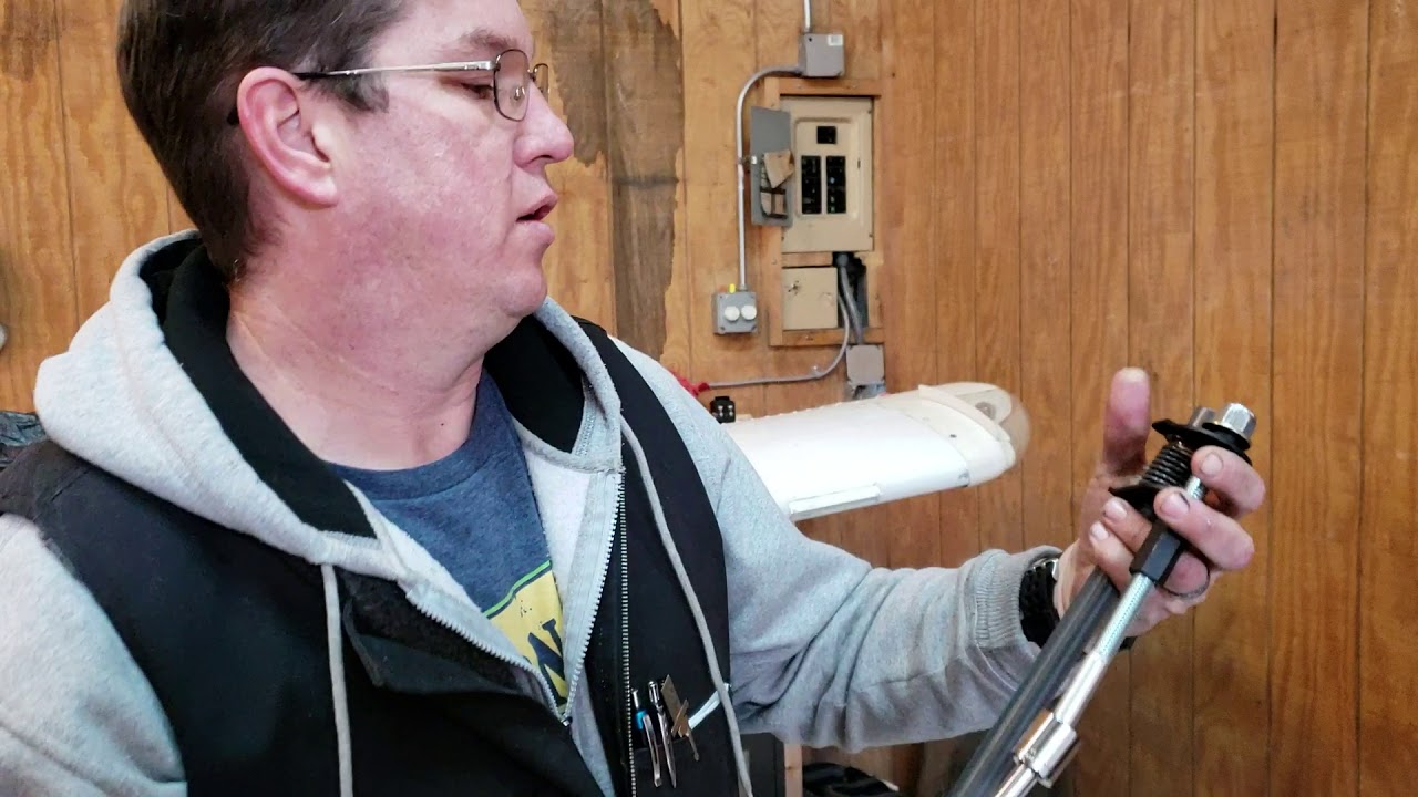 Loading Spring compression tool