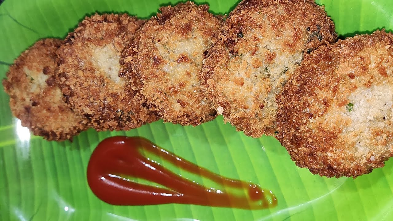 😋Crispy Chicken Aloo Cutlet😋 #CrispyCutlet #EveningSnacks #IftarSpecial #ChickenRecipes#EasyRecipes