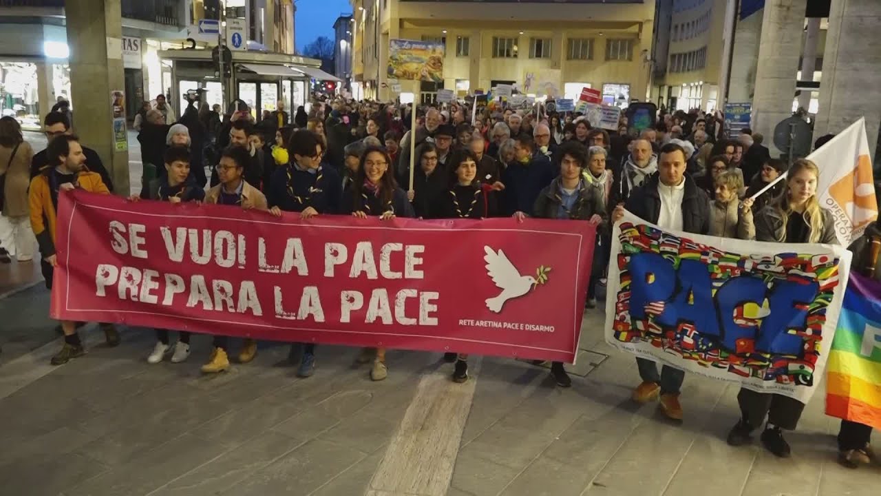 2mila persone per la marcia della pace in centro