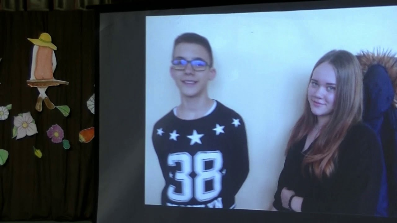 Nőnapi műsor az oromhegyesi Arany János Általános Iskolában