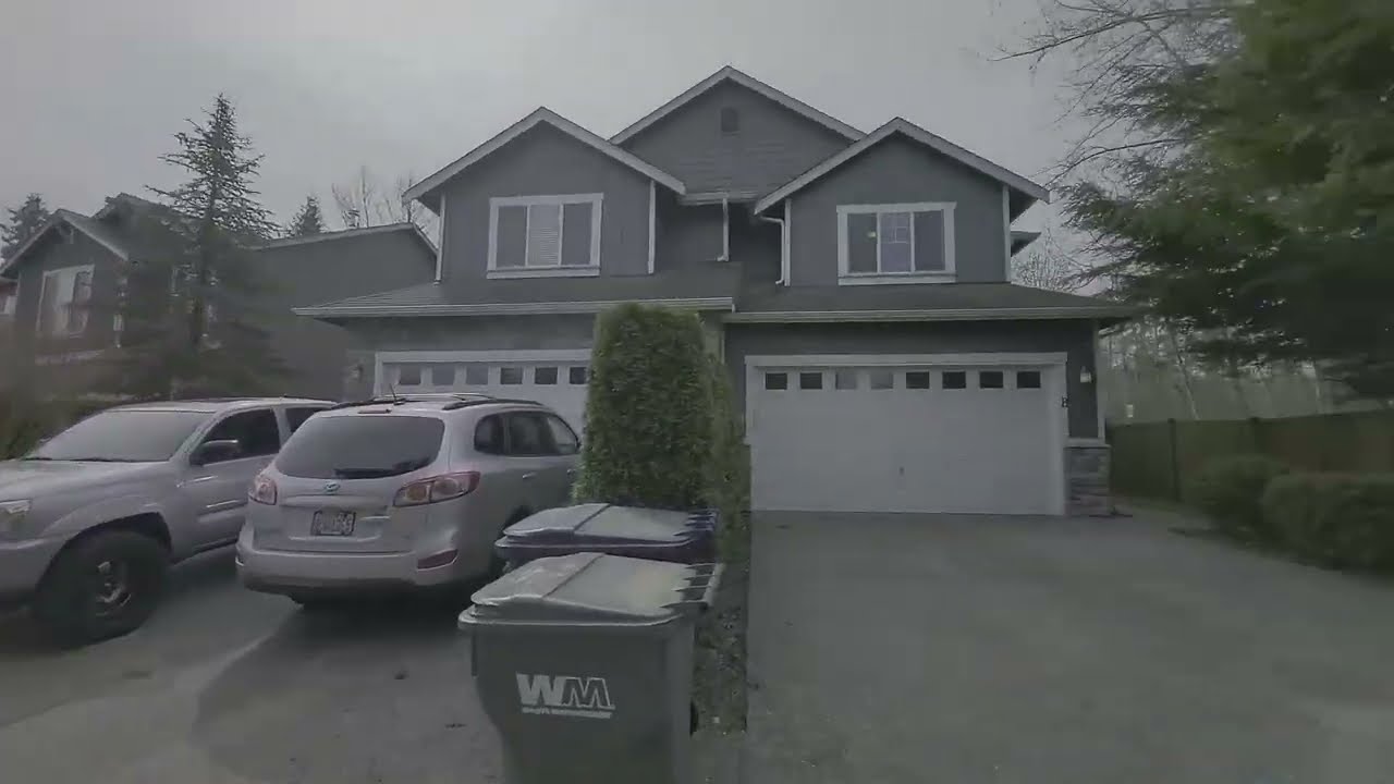 Real Estate Home Video Tour @15912 36th Ave W Unit #B, Lynnwood, WA 98087